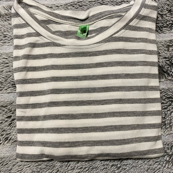 Honeydew Tee shirt size M - Picture 6 of 6